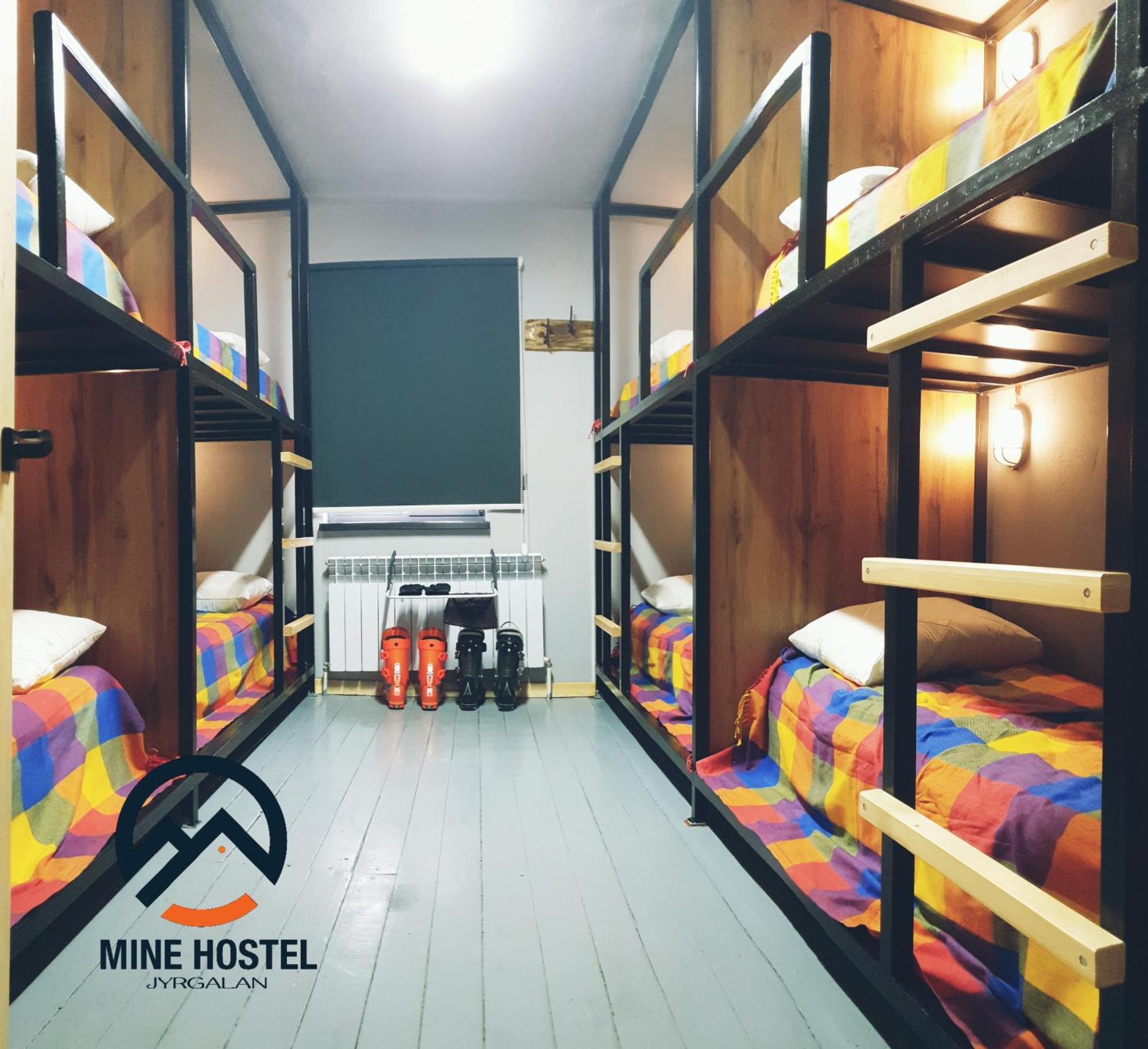 Mine Hostel Dzhergalan Jyrgalan Ngoại thất bức ảnh