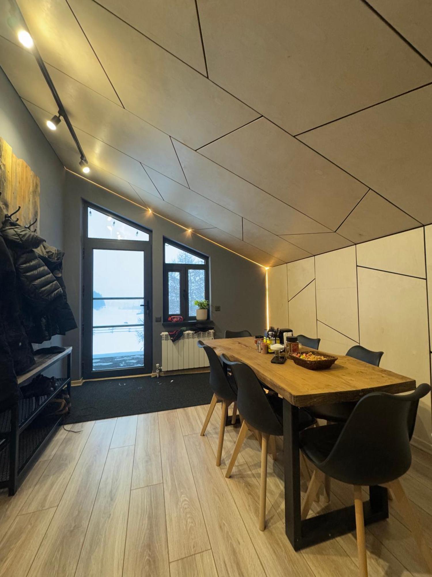 Mine Hostel Dzhergalan Jyrgalan Ngoại thất bức ảnh