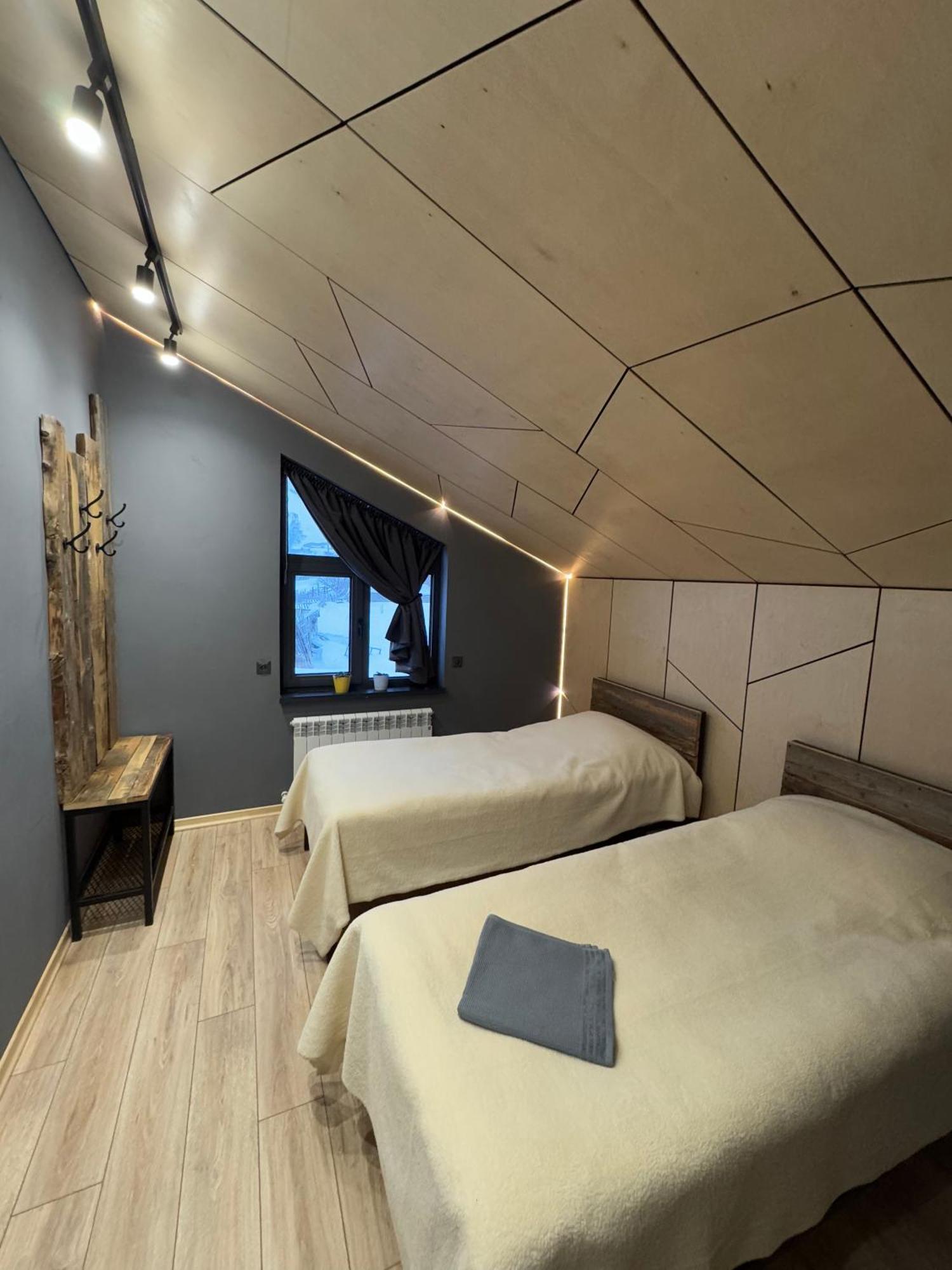 Mine Hostel Dzhergalan Jyrgalan Ngoại thất bức ảnh